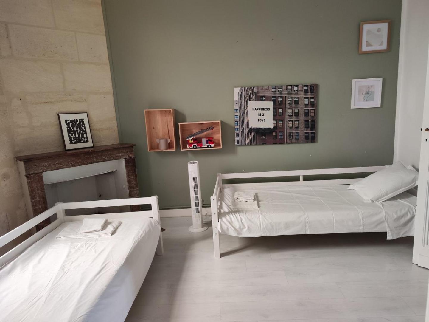 Charming Apartment Bordeaux Center Luaran gambar
