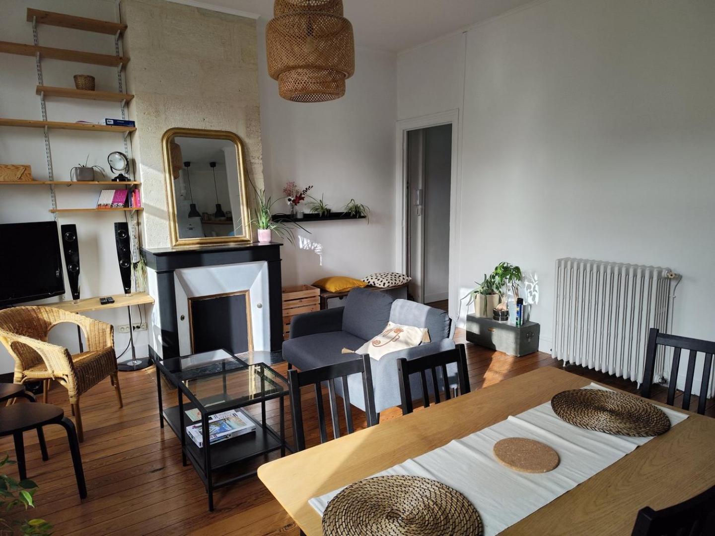 Charming Apartment Bordeaux Center Luaran gambar